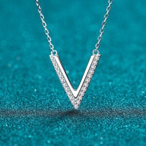 Natural Moissanite V Shape Sterling Silver 925 Necklace