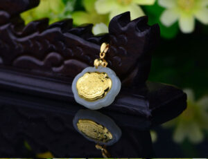 Nephrite Inlaid 24K Gold Long-life Lock