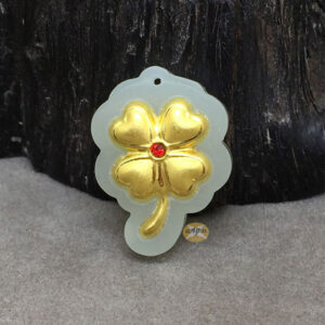 Nephrite Inlaid 24K Gold Clover with Zirconia